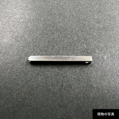 活字ピアス・イヤリング 6pt｜文字「ア」