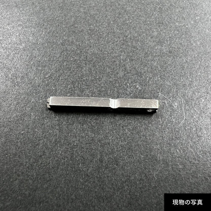 活字ピアス・イヤリング 6pt｜文字「ア」