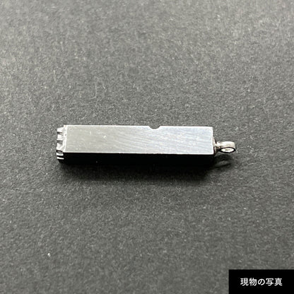 活字ネックレス 13pt｜文字「花」