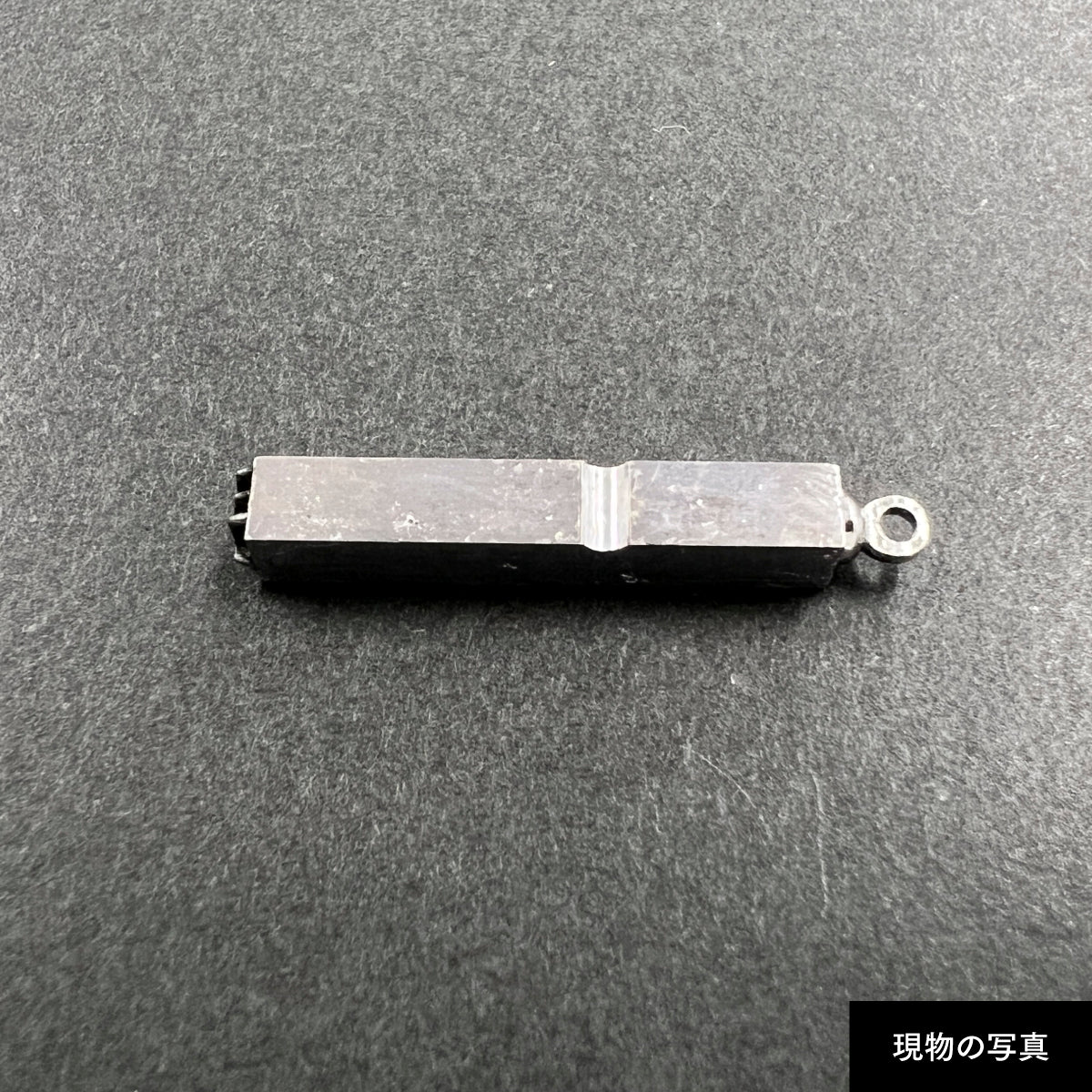 活字ネックレス 10pt｜文字「所」
