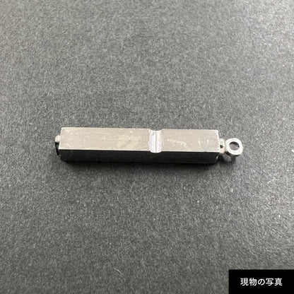 活字ネックレス 10pt｜文字「V」