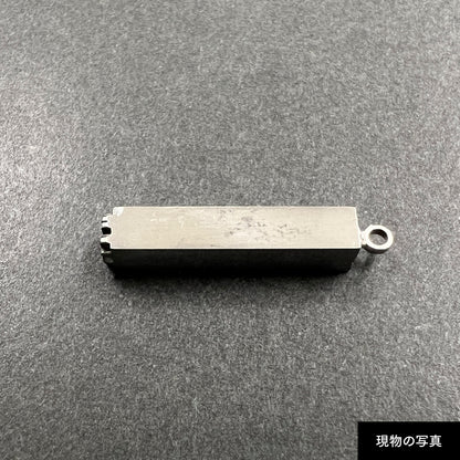 活字ネックレス 13pt｜文字「桃」