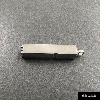 活字ネックレス 13pt｜文字「桃」