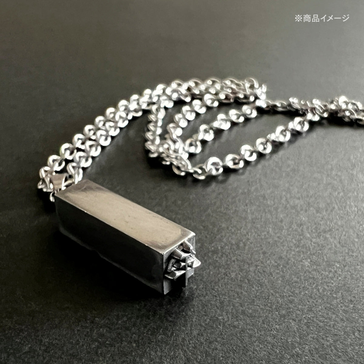 活字ネックレス 13pt｜文字「芸」