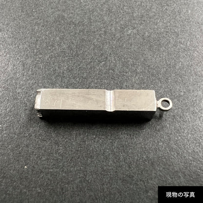 活字ネックレス 13pt｜文字「運」