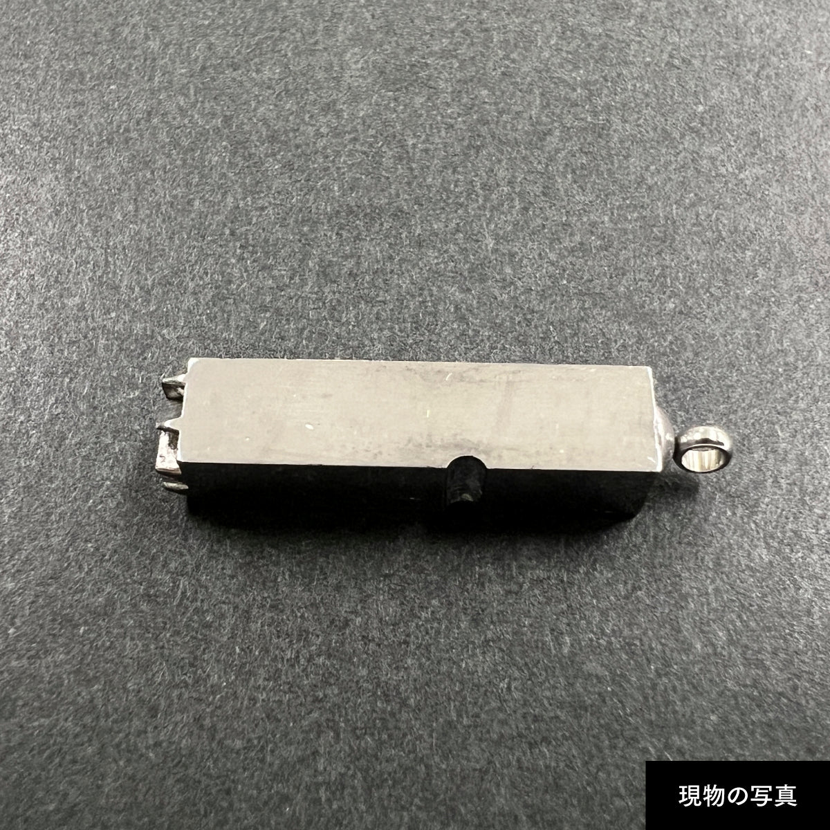 活字ネックレス 16pt｜文字「よ」