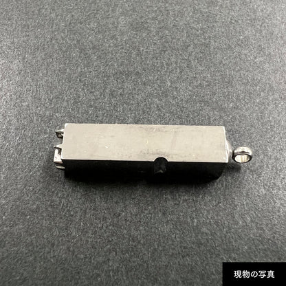 活字ネックレス 16pt｜文字「よ」