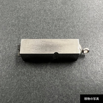 活字ネックレス 18pt｜文字「中」