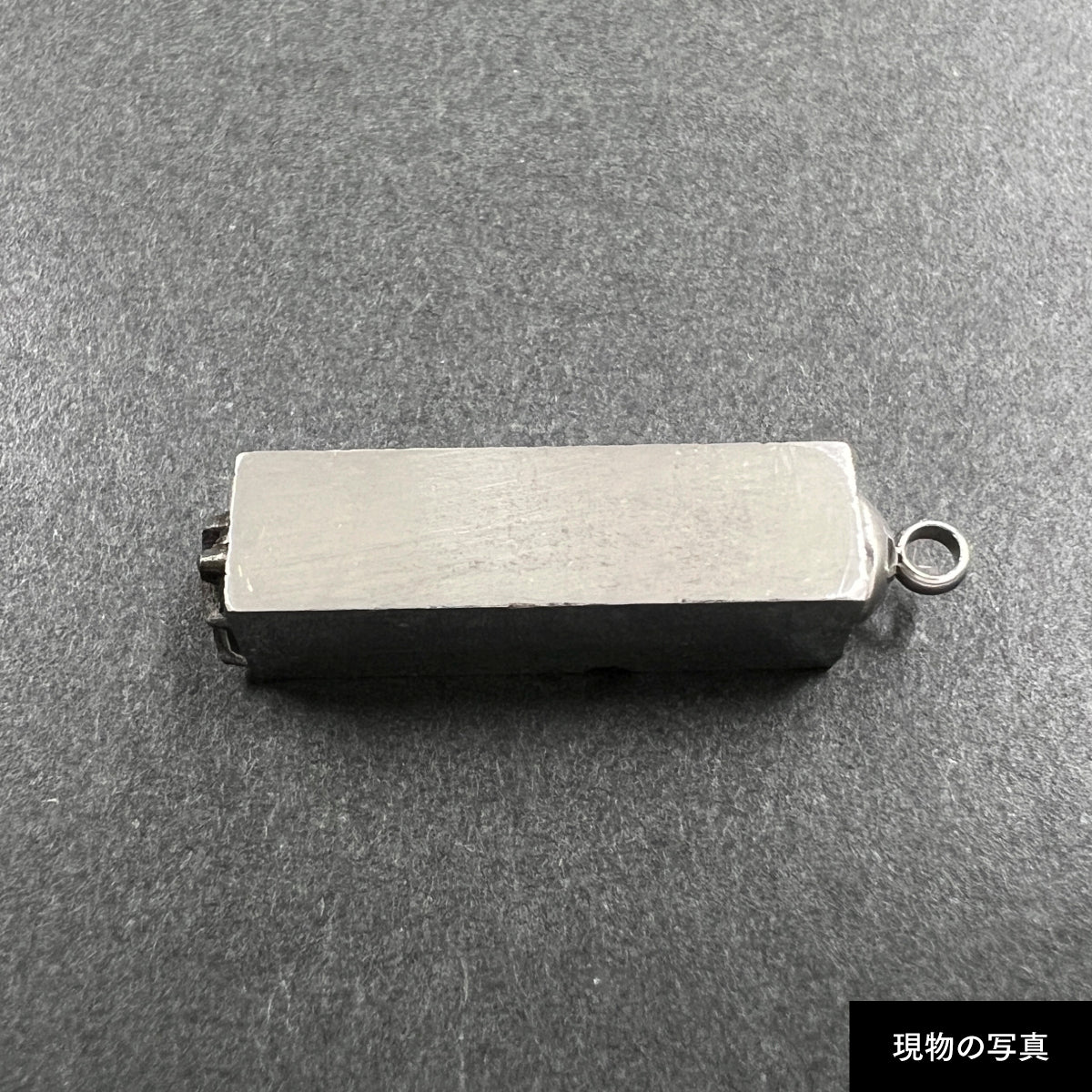 活字ネックレス 18pt｜文字「九」