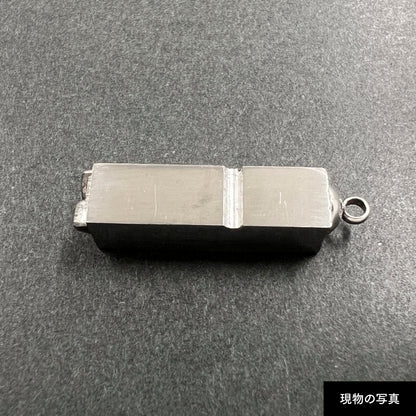 活字ネックレス 18pt｜文字「九」