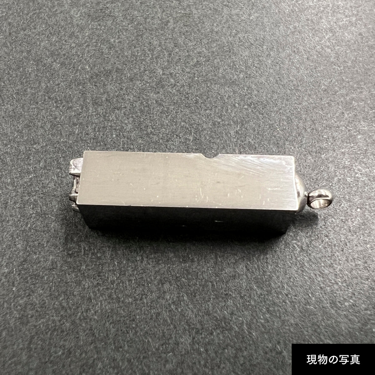 活字ネックレス 18pt｜文字「九」