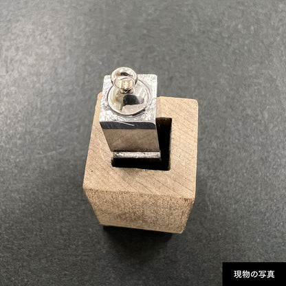 活字ネックレス 18pt｜文字「関」