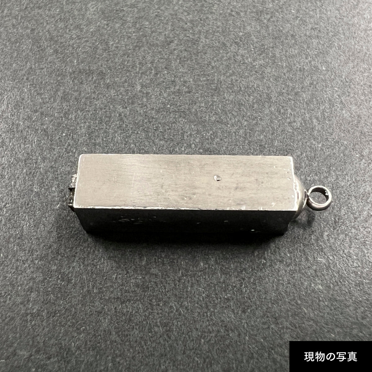 活字ネックレス 18pt｜文字「ウ」