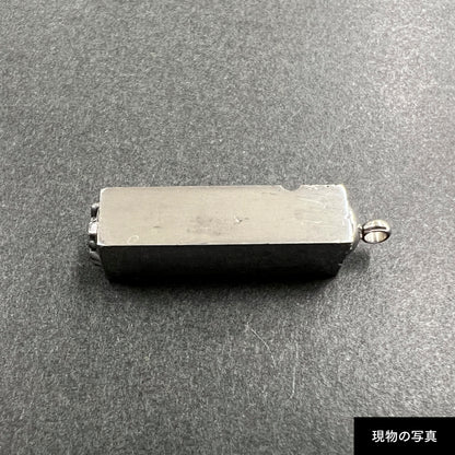 活字ネックレス 18pt｜文字「紫」