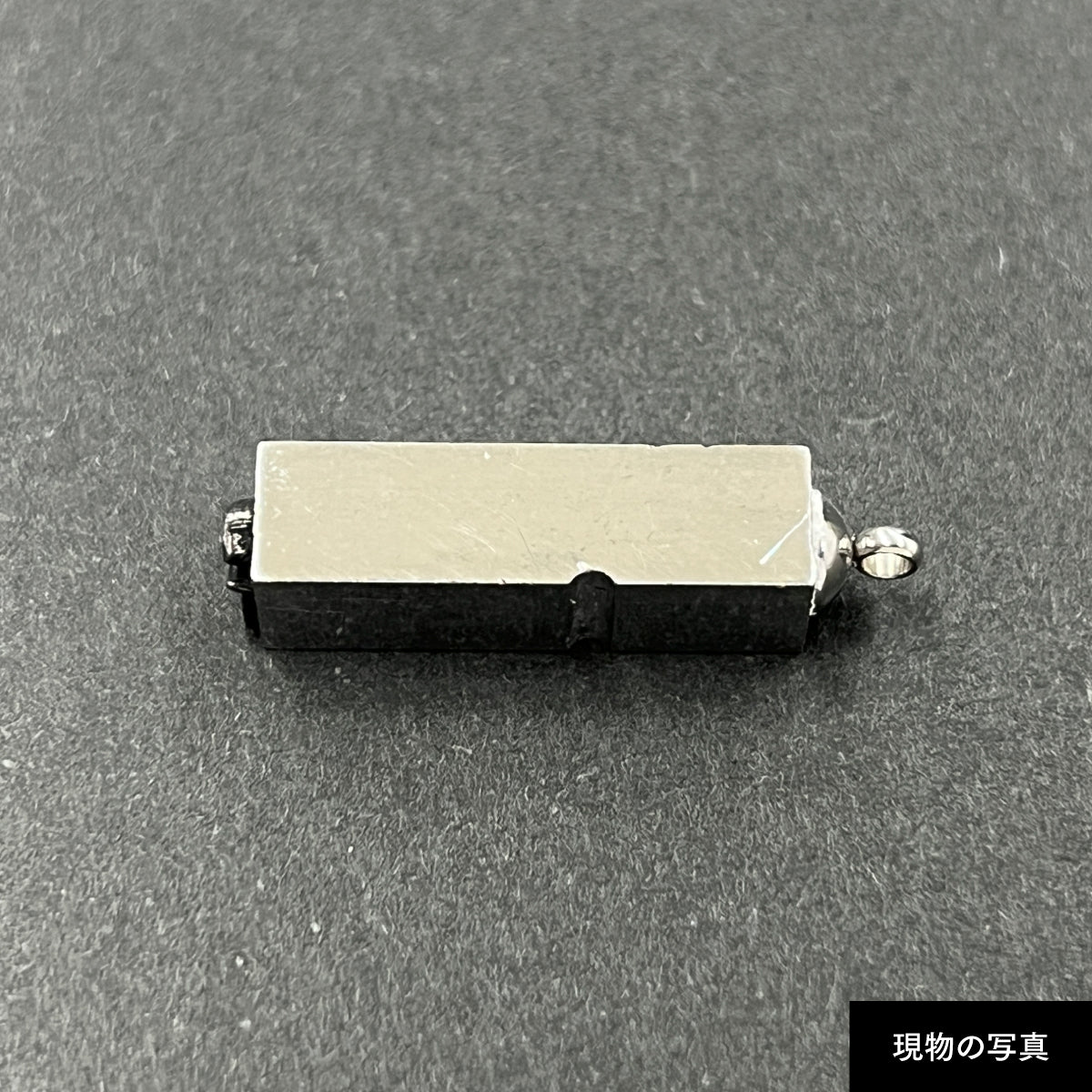 活字ネックレス 18pt｜文字「の」