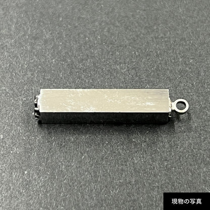 活字ネックレス 13pt｜文字「場」