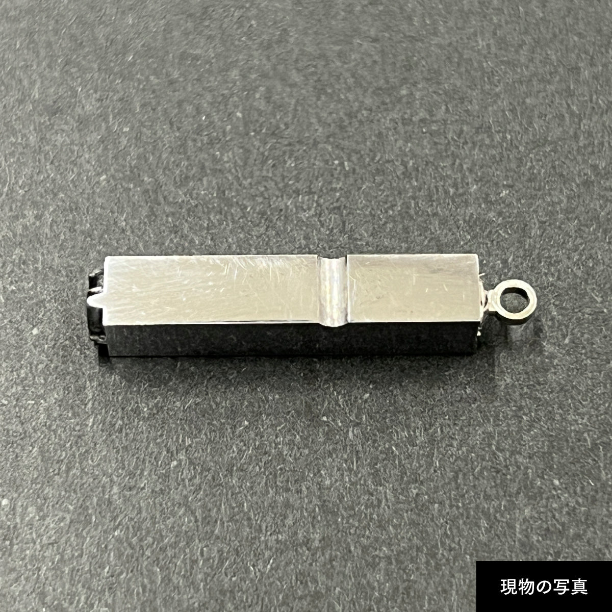 活字ネックレス 13pt｜文字「場」