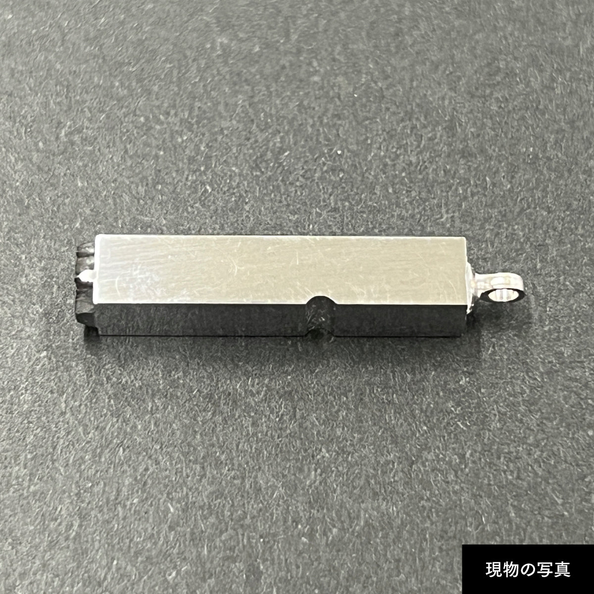 活字ネックレス 13pt｜文字「警」