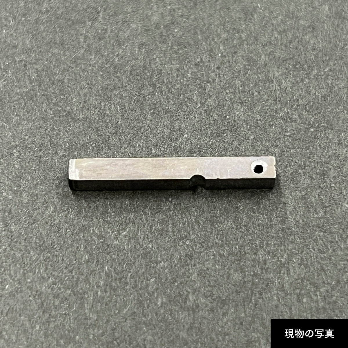 活字ピアス・イヤリング 8pt｜文字「□」