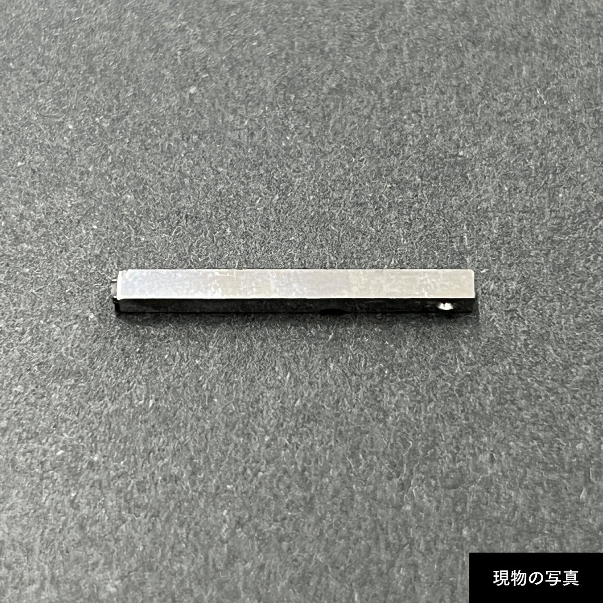 活字ピアス・イヤリング 6pt｜文字「コ」