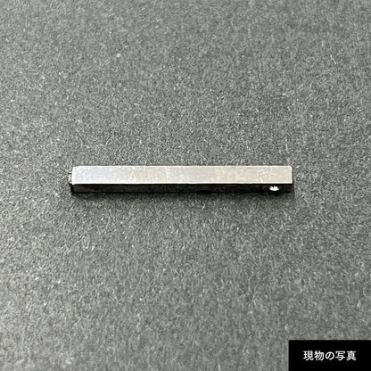 活字ピアス・イヤリング 6pt｜文字「コ」