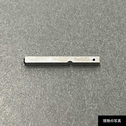 活字ピアス・イヤリング 6pt｜文字「コ」