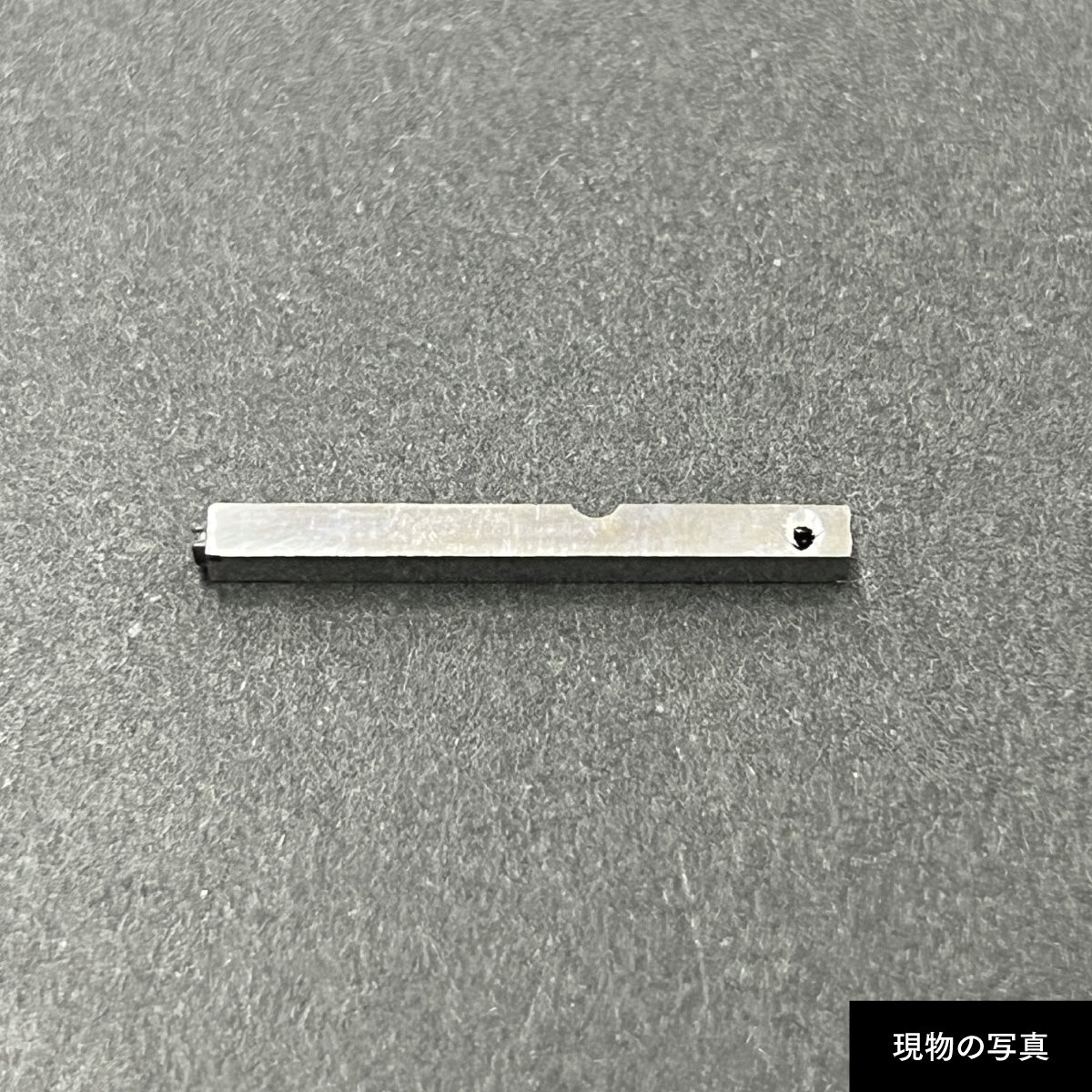 活字ピアス・イヤリング 6pt｜文字「コ」