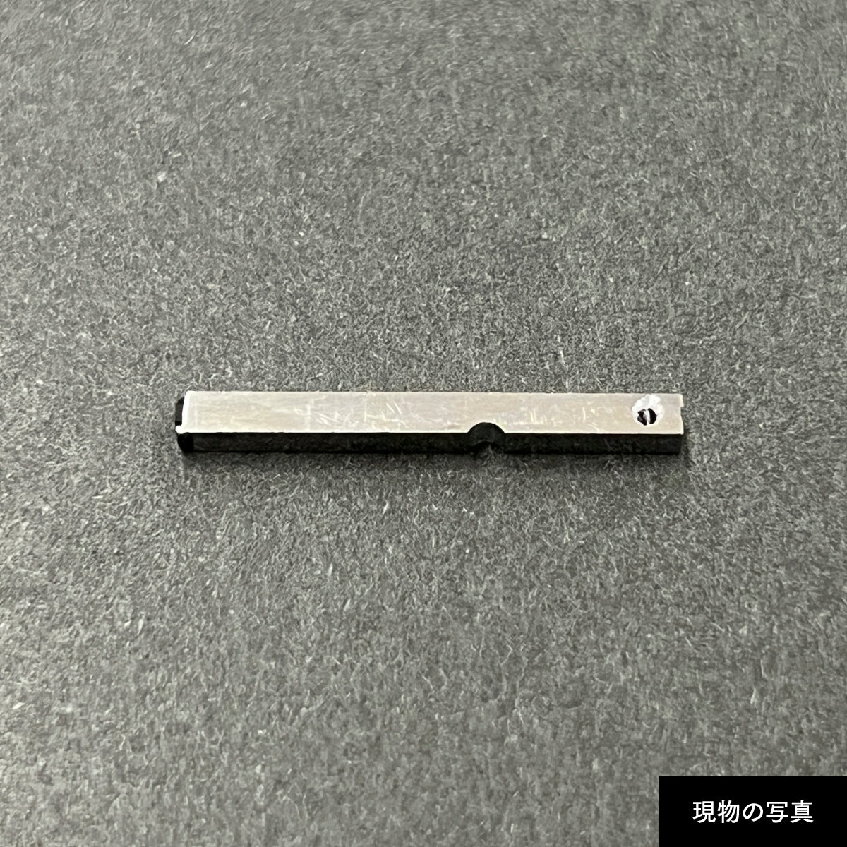 活字ピアス・イヤリング 6pt｜文字「県」