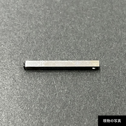 活字ピアス・イヤリング 6pt｜文字「目」