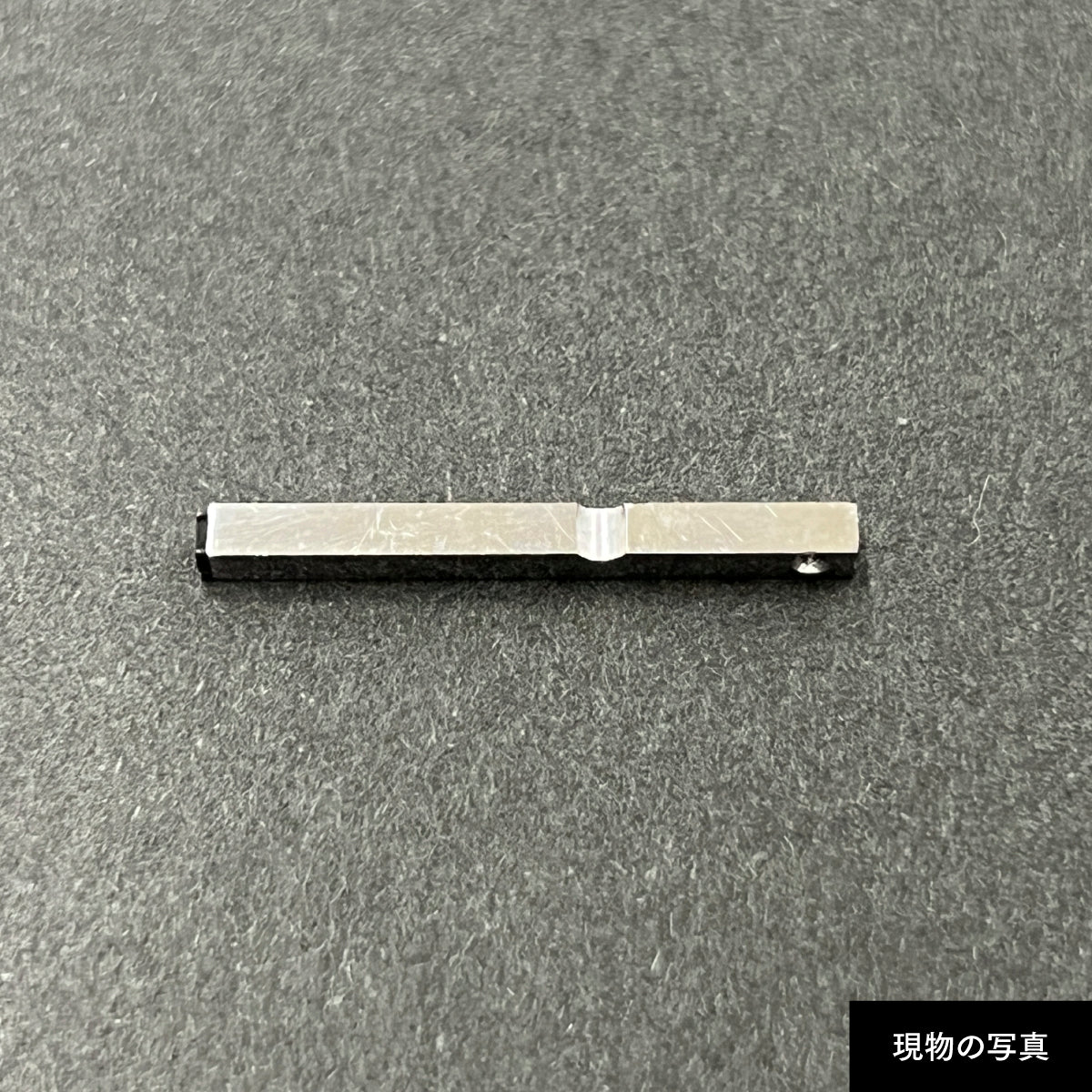 活字ピアス・イヤリング 6pt｜文字「四」