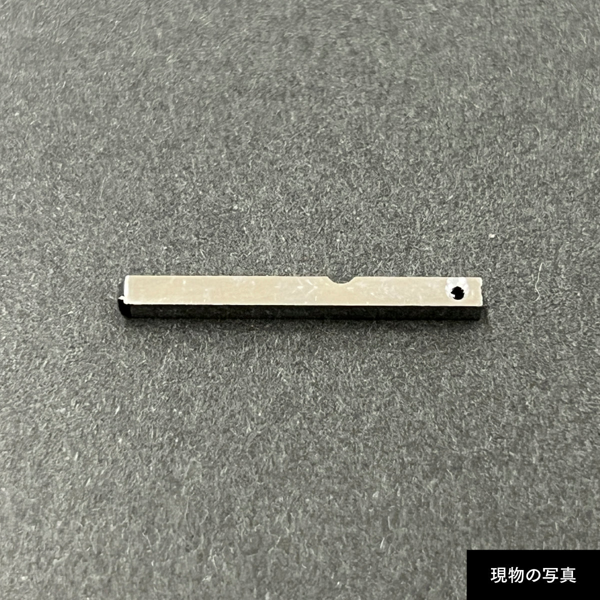 活字ピアス・イヤリング 6pt｜文字「四」