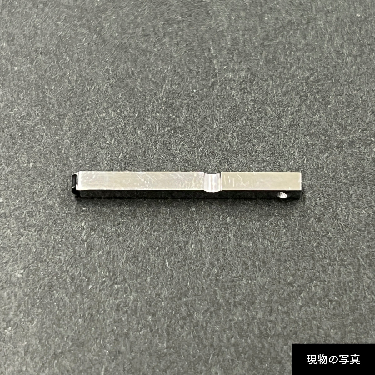 活字ピアス・イヤリング 6pt｜文字「山」