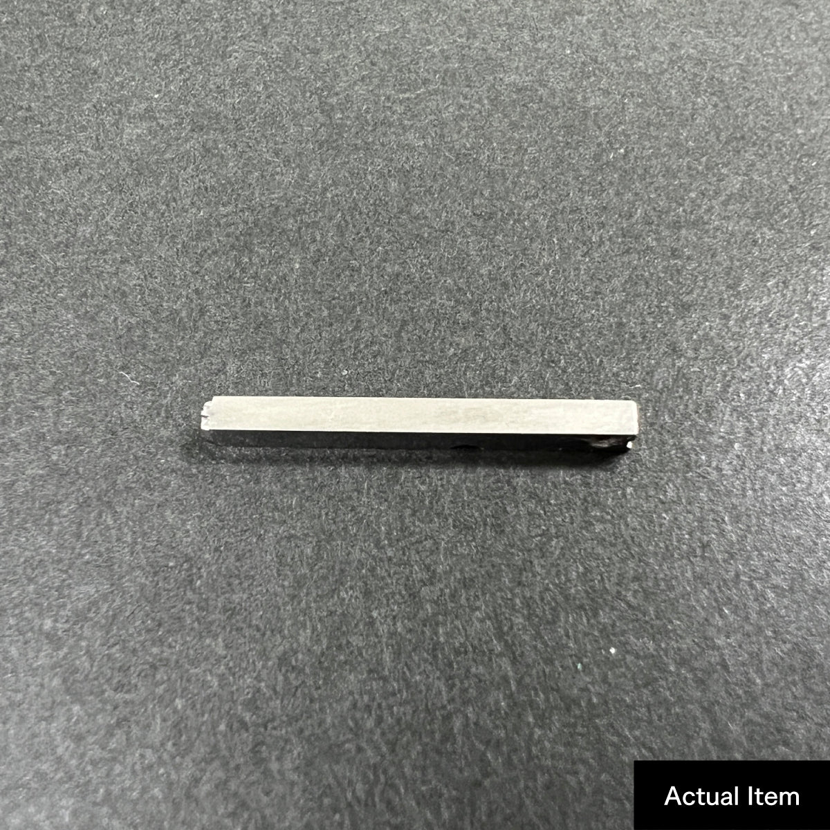 活字ピアス・イヤリング 6pt｜文字「由」