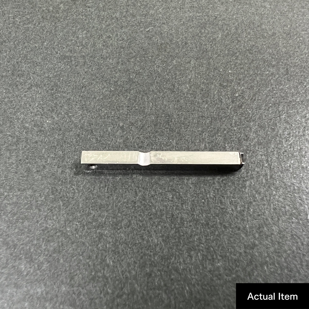 活字ピアス・イヤリング 6pt｜文字「山」