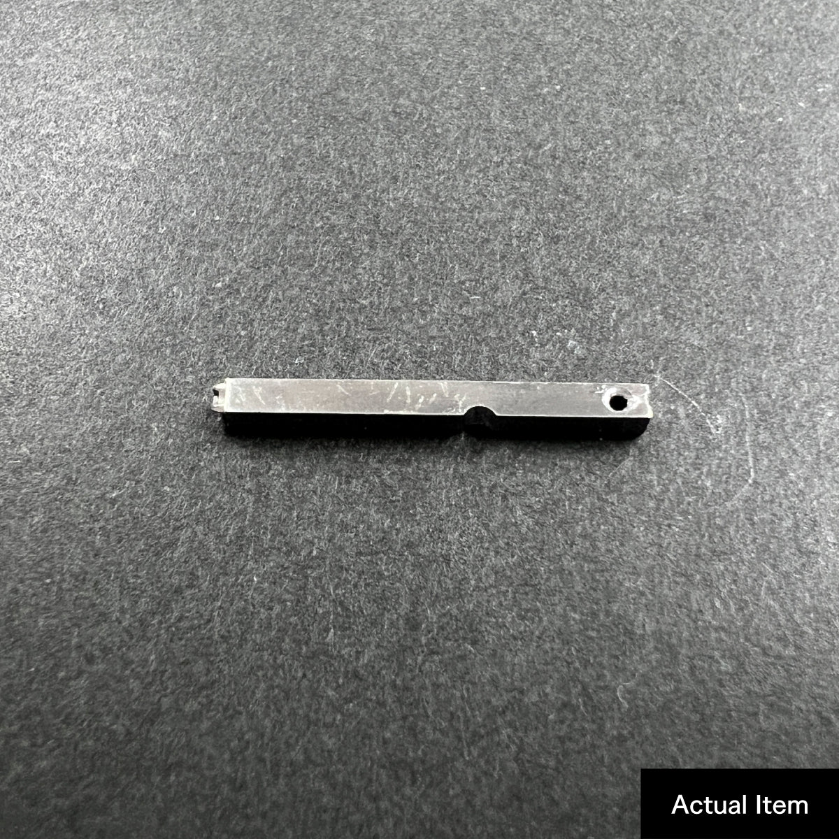 活字ピアス・イヤリング 6pt｜文字「ア」