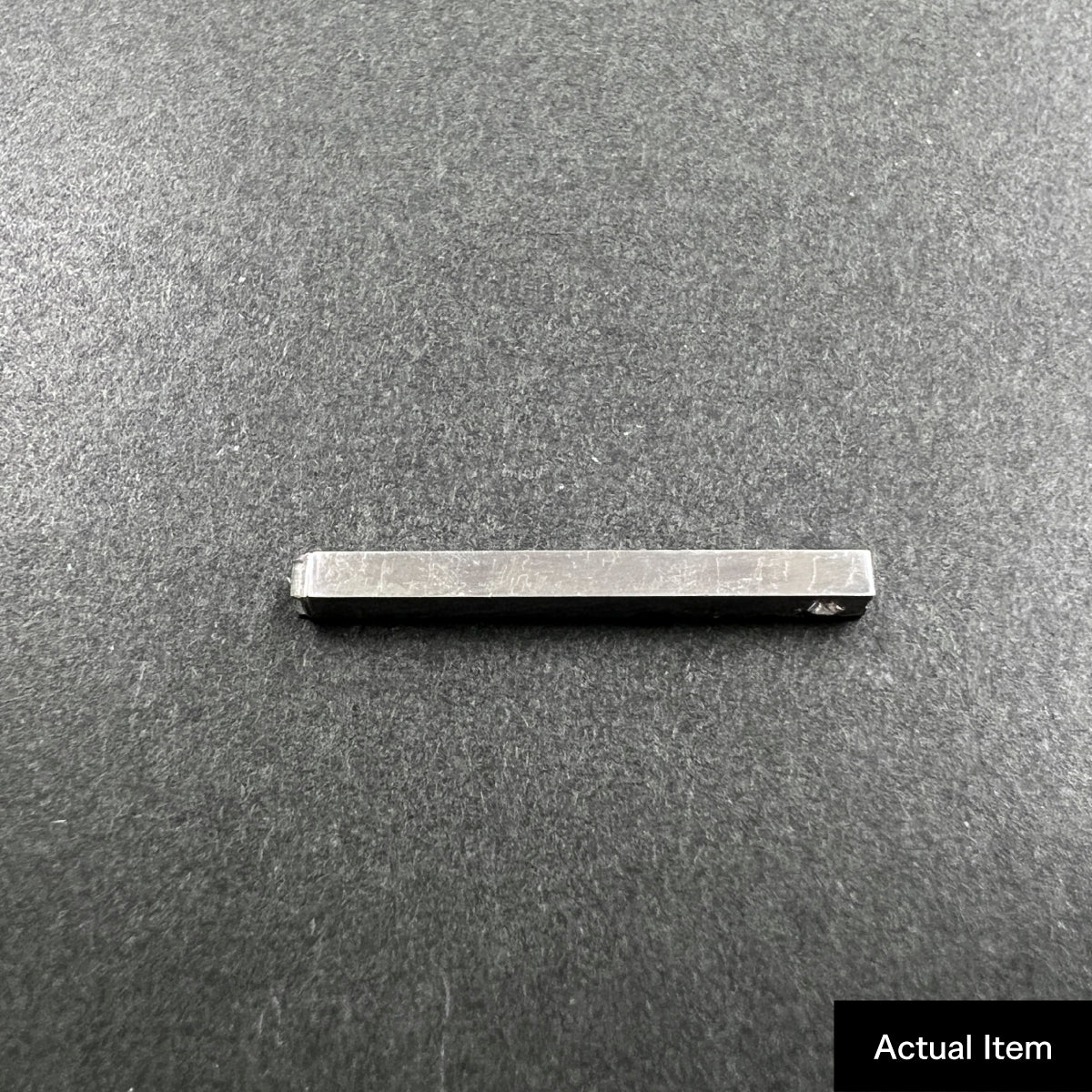 活字ピアス・イヤリング 6pt｜文字「刀」
