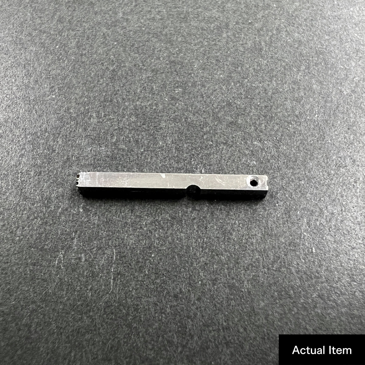 活字ピアス・イヤリング 6pt｜文字「楽」
