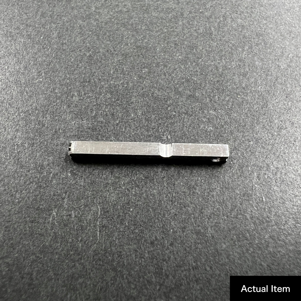 活字ピアス・イヤリング 6pt｜文字「楽」