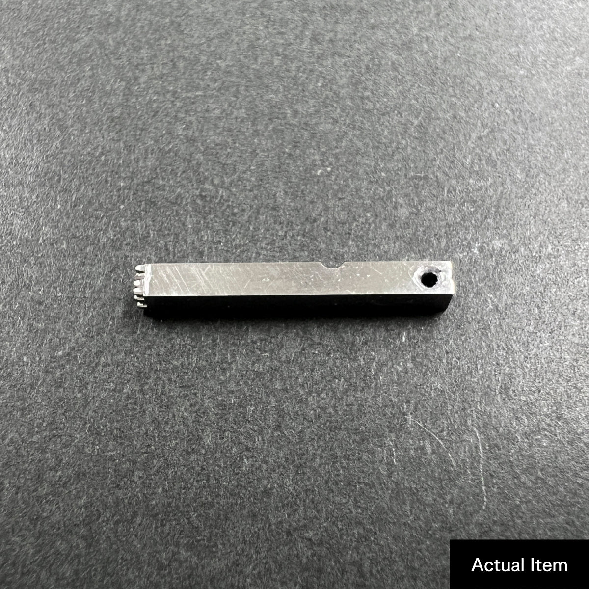 活字ピアス・イヤリング 8pt｜文字「桂」