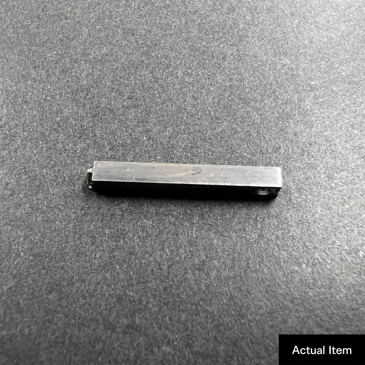 活字ピアス・イヤリング 8pt｜文字「全」