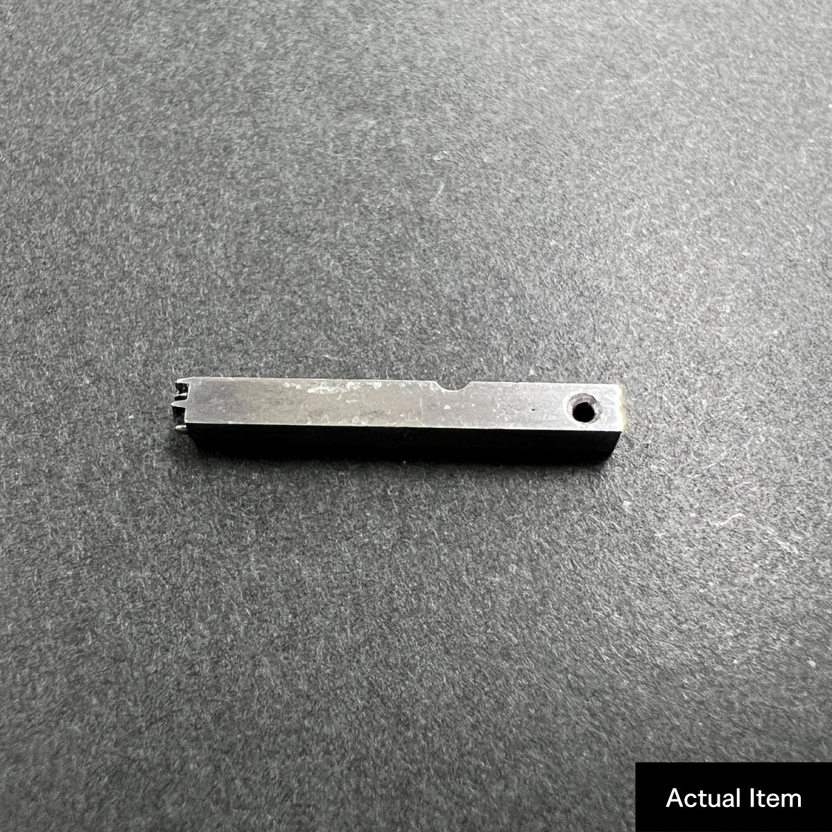 活字ピアス・イヤリング 8pt｜文字「全」