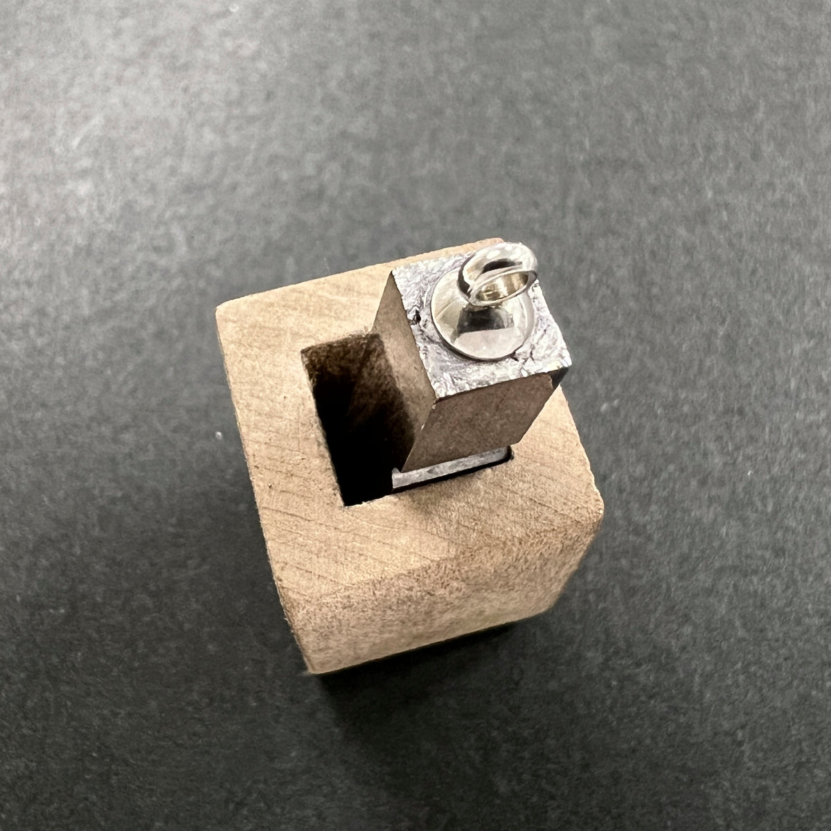 活字ネックレス 16pt｜文字「た」
